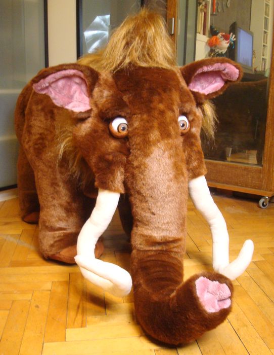 Custom Manny plush, Ice Age mammoth Custom Manny plush, Ice Age mammoth toy 60 cm tall with soft cream tusks and a curled trunk, handmade to order