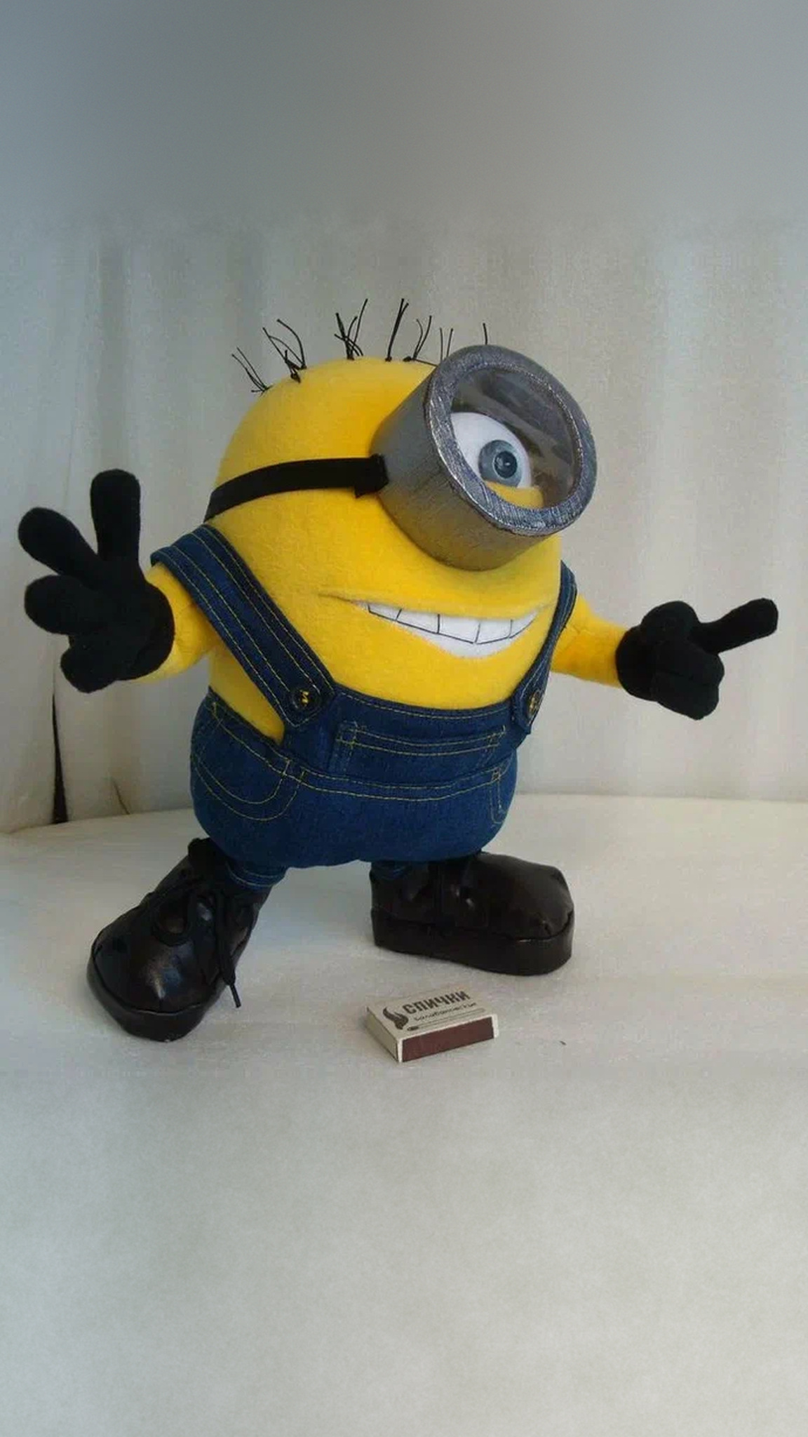 Handmade Minion plush like Stuart: one eye, goggle, denim overalls and black lace-up shoes, made to order