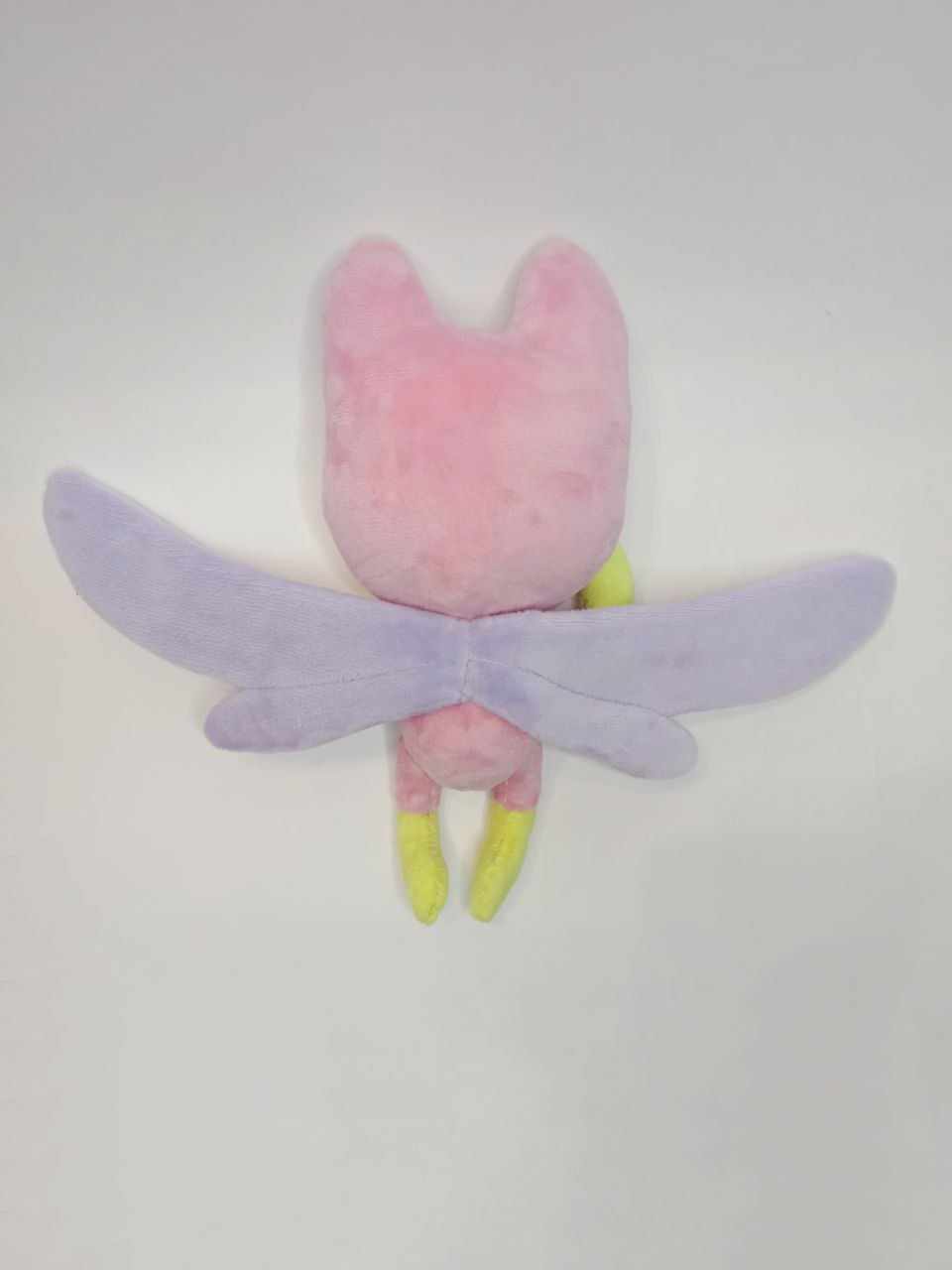 Fairy cat plush with two pairs of lilac wings Fairy cat plush sewn to order: Kotofeechka from Fantasy Patrol, pink cat ears and two pairs of lilac wings