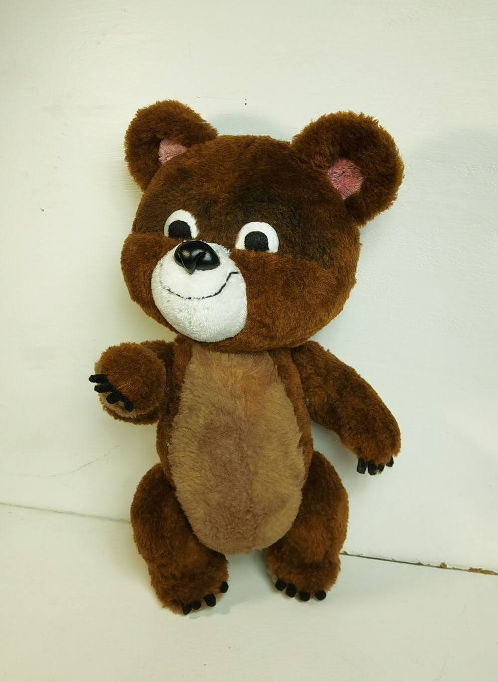 Misha bear plush with a raised paw Brown Misha bear plush with a raised paw, another Misha we made to order: caramel belly, stitched smile